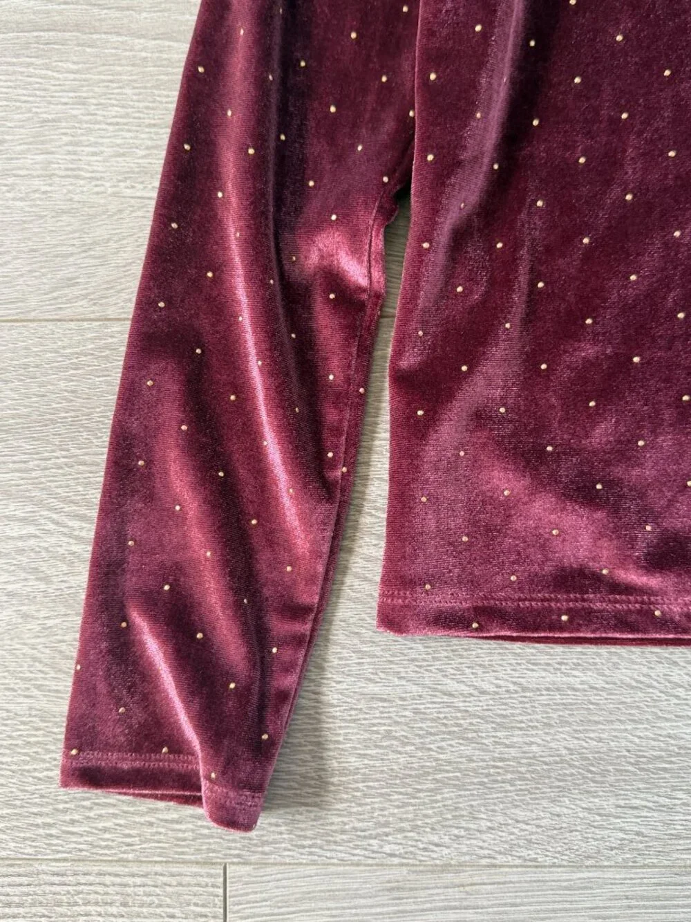 Old Navy Girls Velvet Long Sleeve Top Burgundy Gold Polka Dot Size 8 Holiday